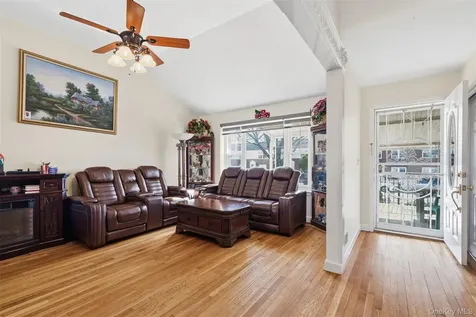 103 Midland Terrace Yonkers NY 10704