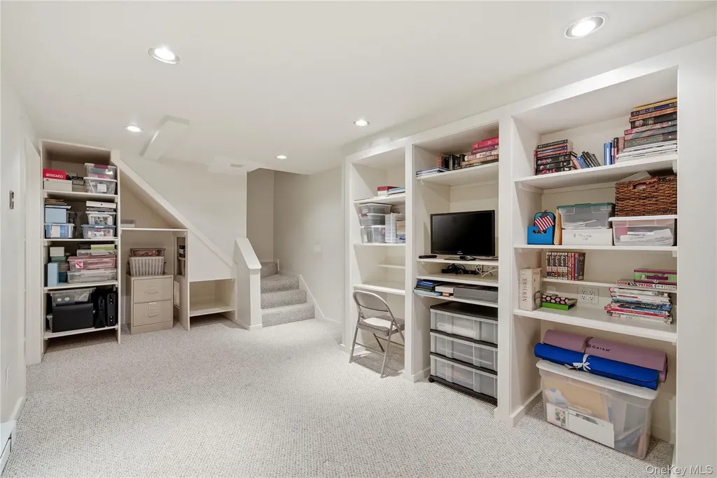 4 Doral Lane Yaphank NY 11980