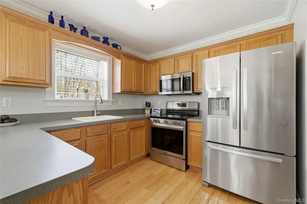 4 Doral Lane Yaphank NY 11980