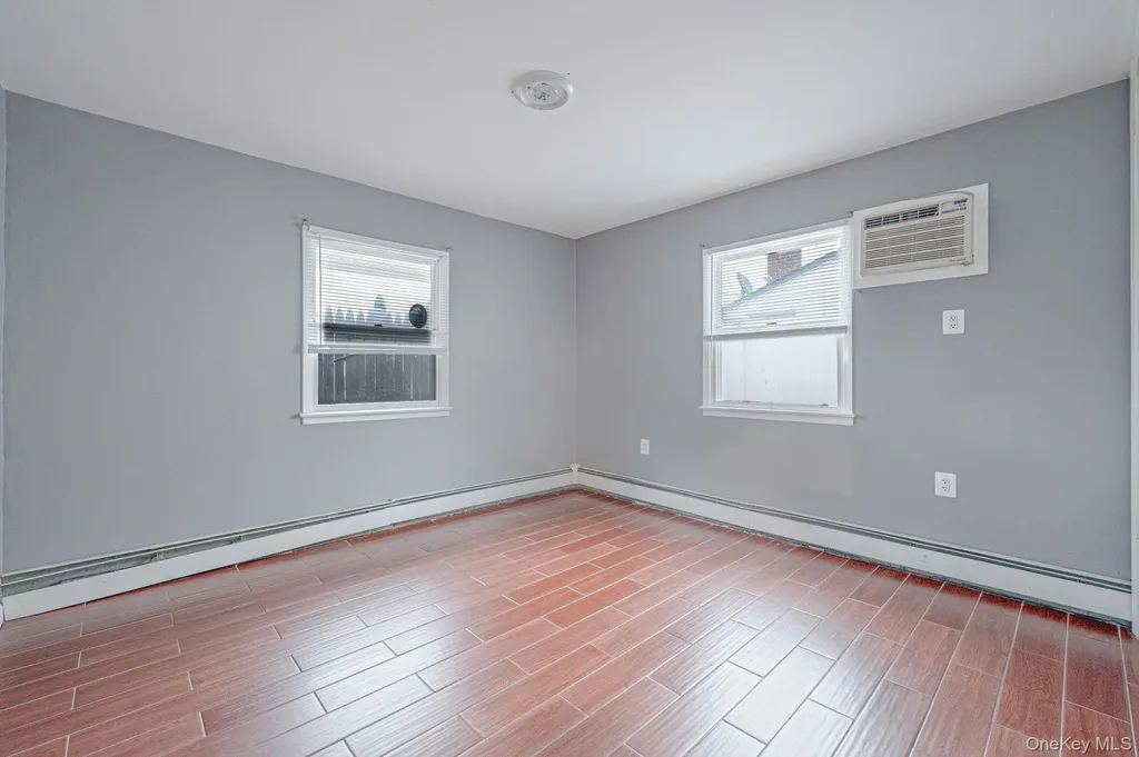 27 Mallard Road Levittown NY 11756