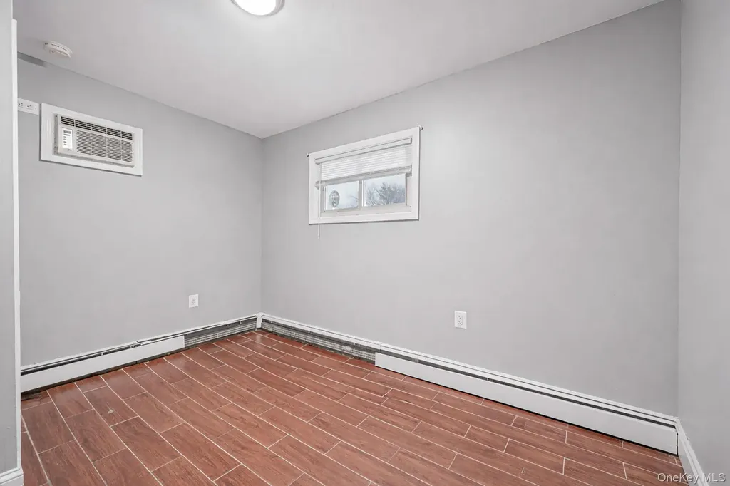 27 Mallard Road Levittown NY 11756