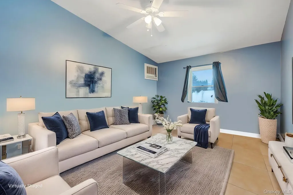 27 Mallard Road Levittown NY 11756