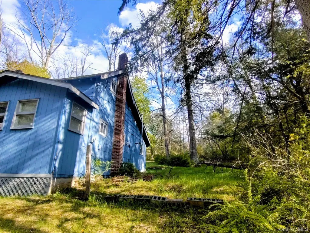 1131 County Route 31 Glen Spey NY 12737