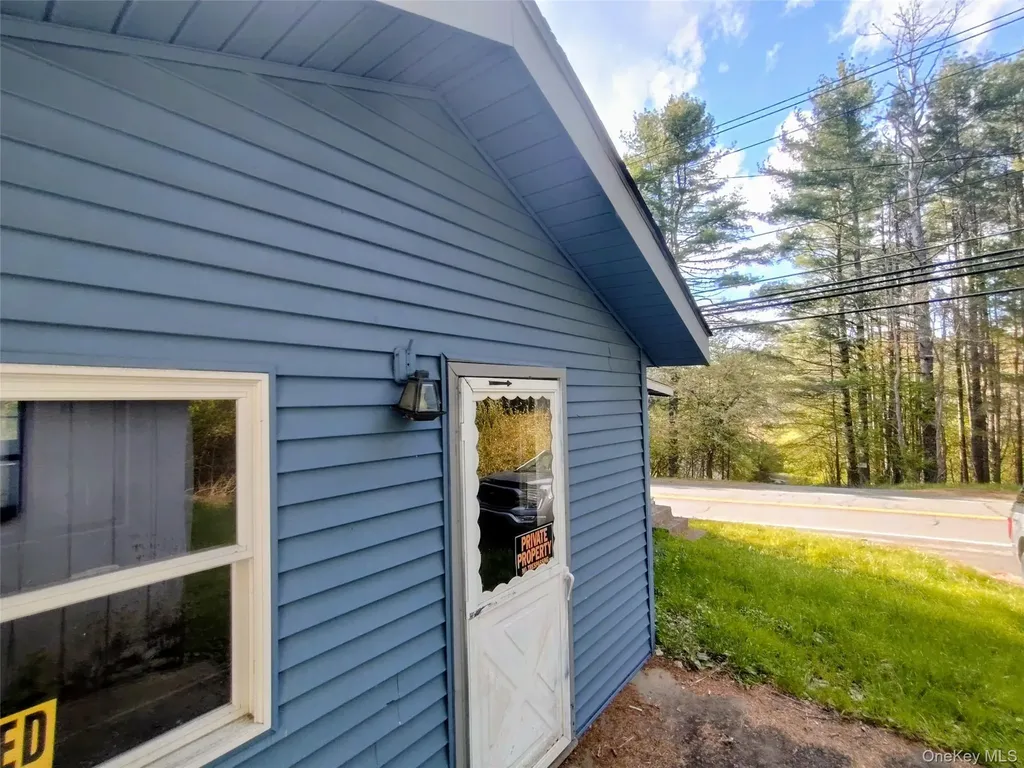 1131 County Route 31 Glen Spey NY 12737
