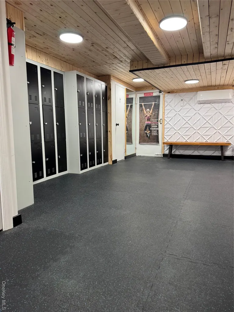 2990 Bruckner Boulevard Bronx NY 10465