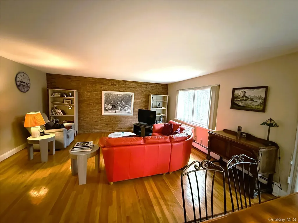 11 Barnett Drive Monroe NY 10950