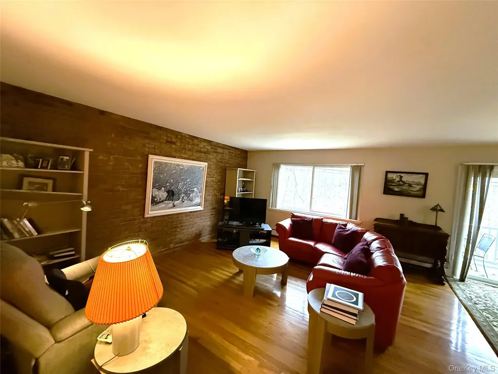 11 Barnett Drive Monroe NY 10950