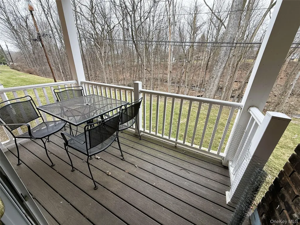 11 Barnett Drive Monroe NY 10950
