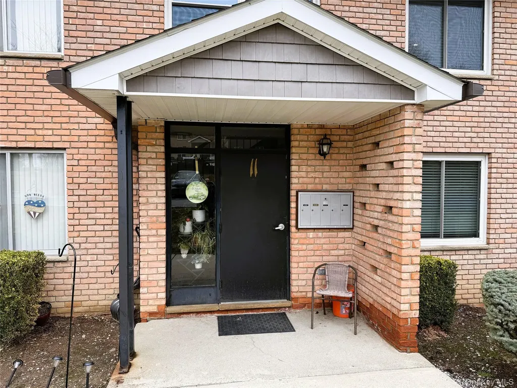 11 Barnett Drive Monroe NY 10950