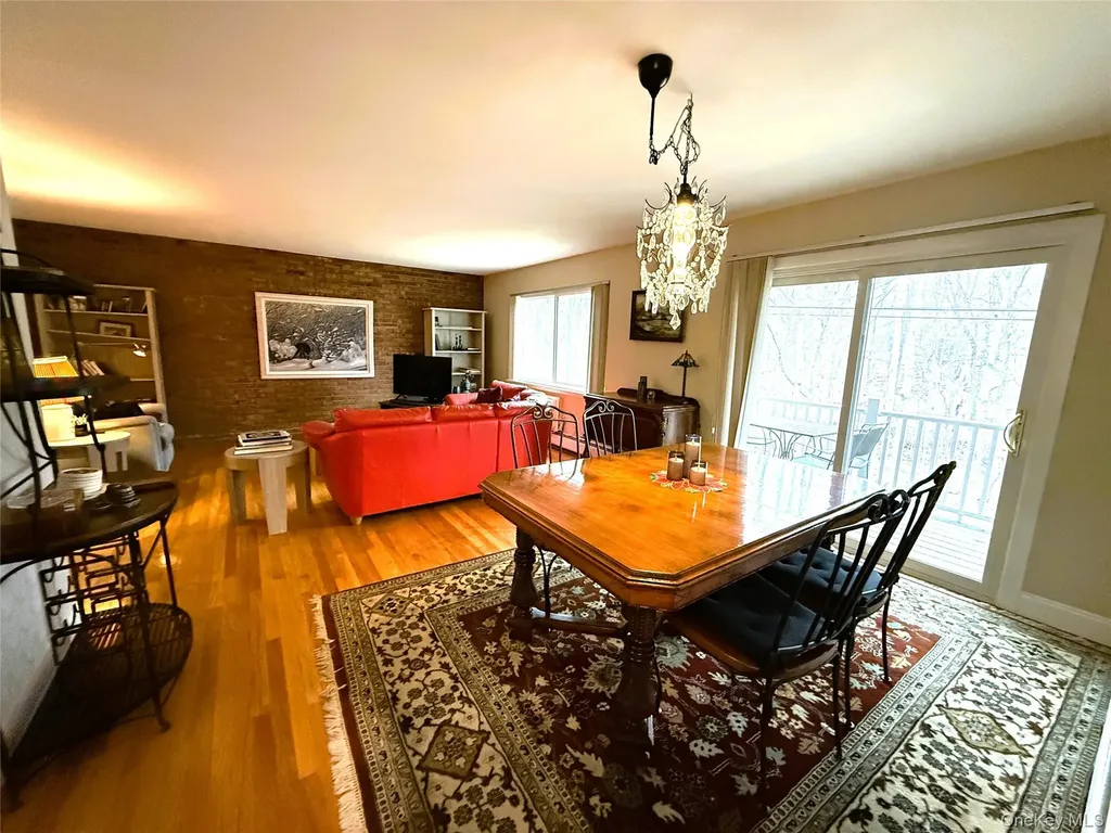 11 Barnett Drive Monroe NY 10950