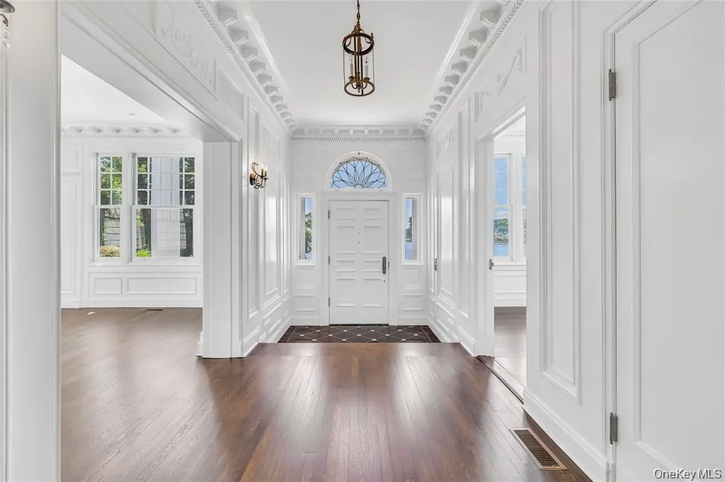 158 E Shore Road Huntington Bay NY 11743