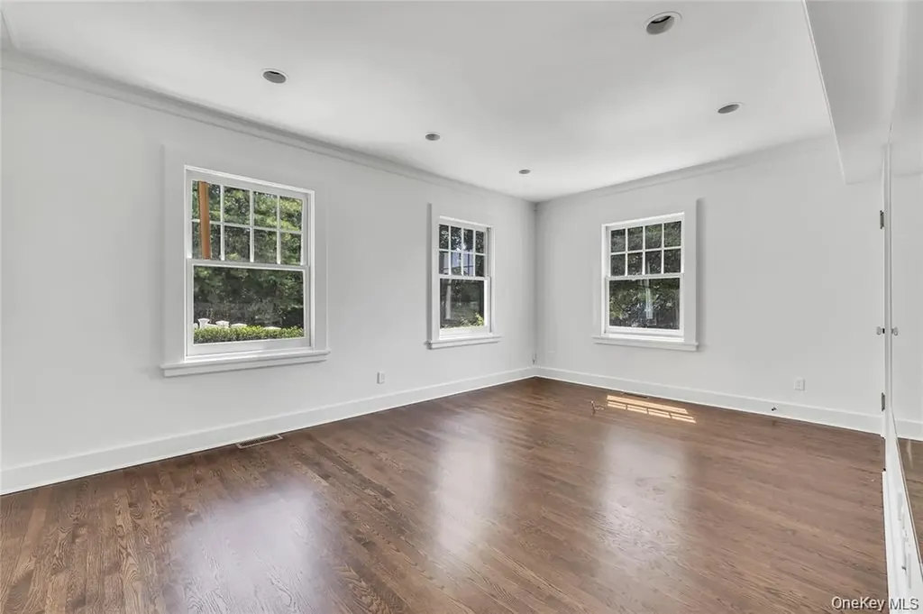 158 E Shore Road Huntington Bay NY 11743