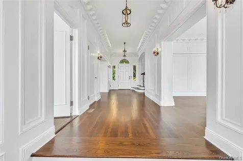 158 E Shore Road Huntington Bay NY 11743