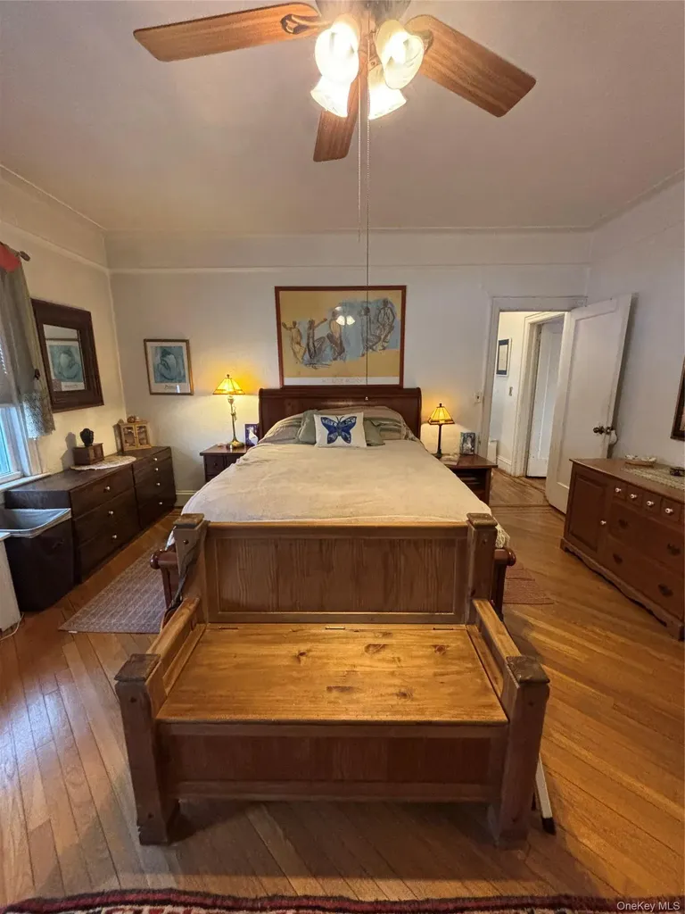 329 E Chester Street Long Beach NY 11561