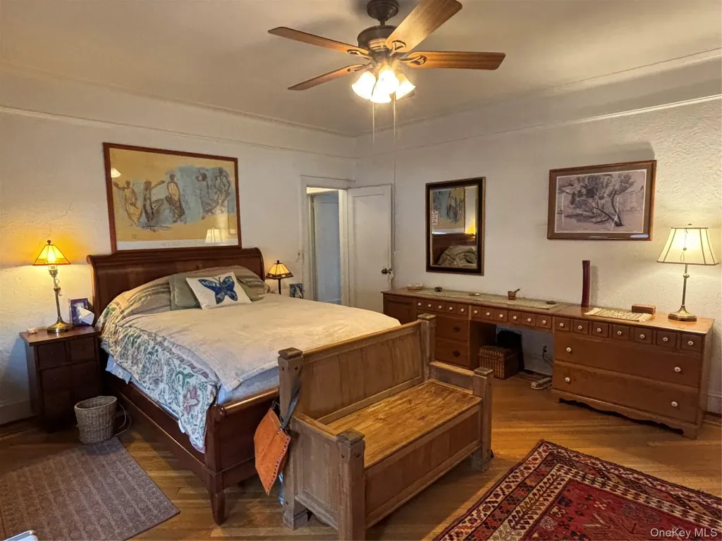 329 E Chester Street Long Beach NY 11561