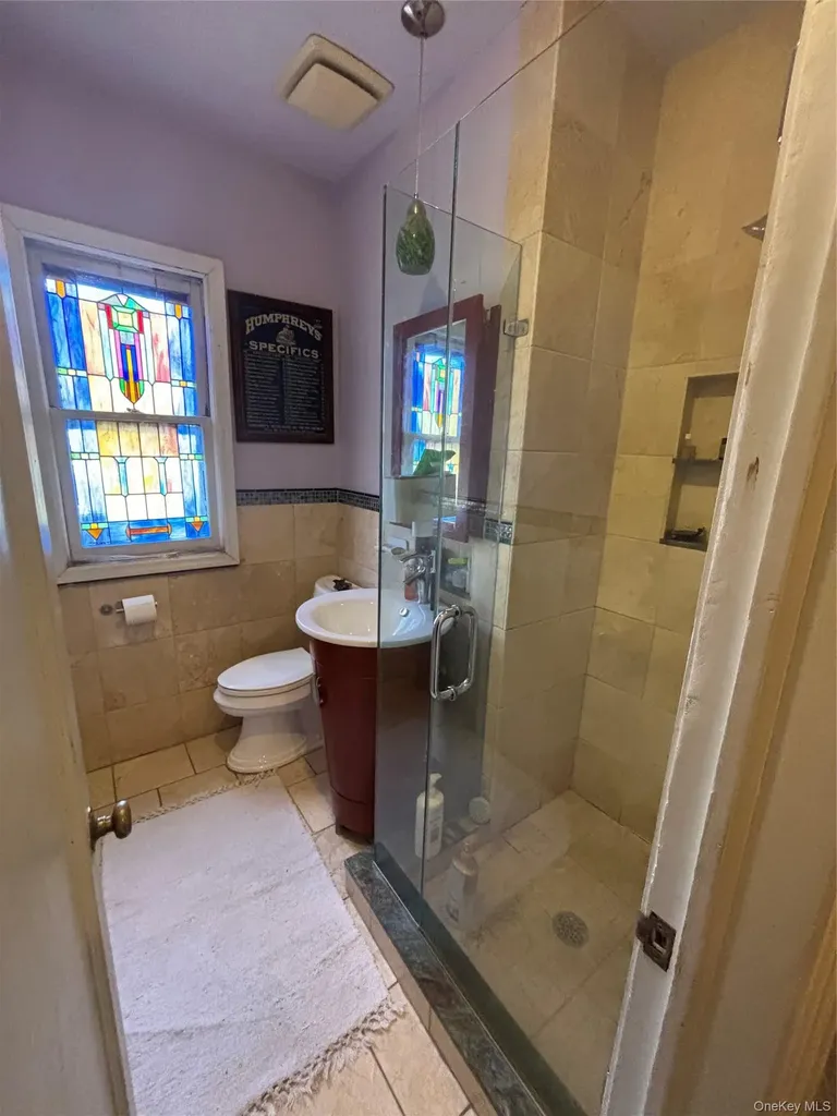 329 E Chester Street Long Beach NY 11561