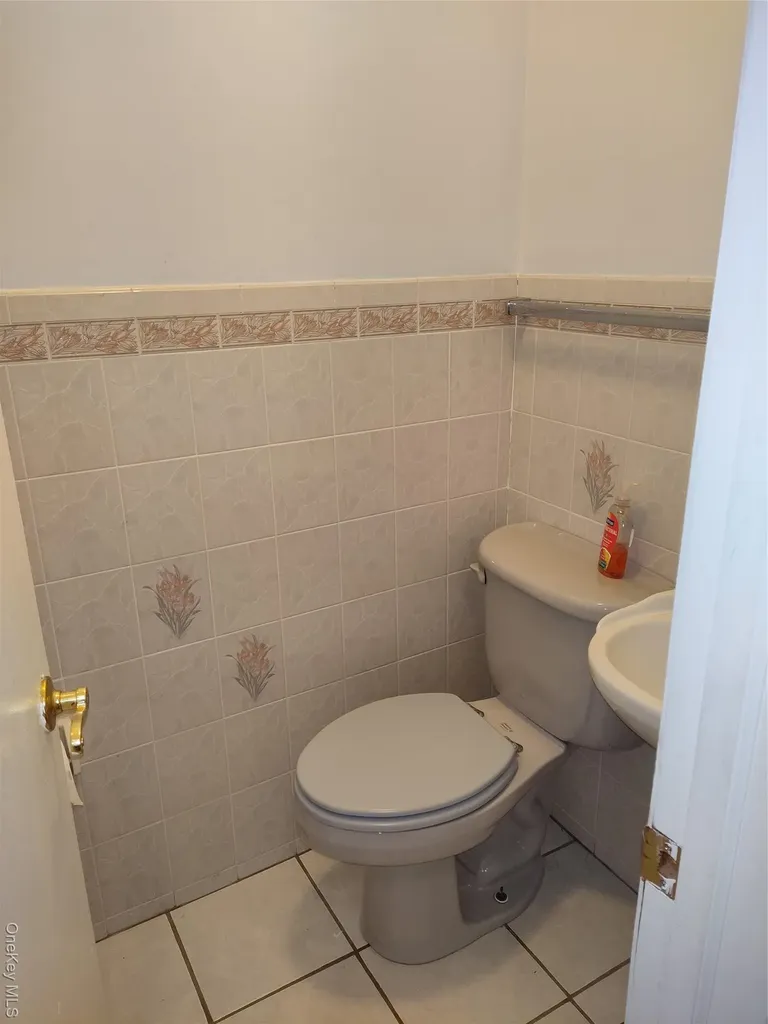 872 E 48th Street Brooklyn NY 11203