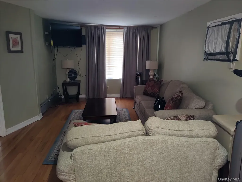 872 E 48th Street Brooklyn NY 11203