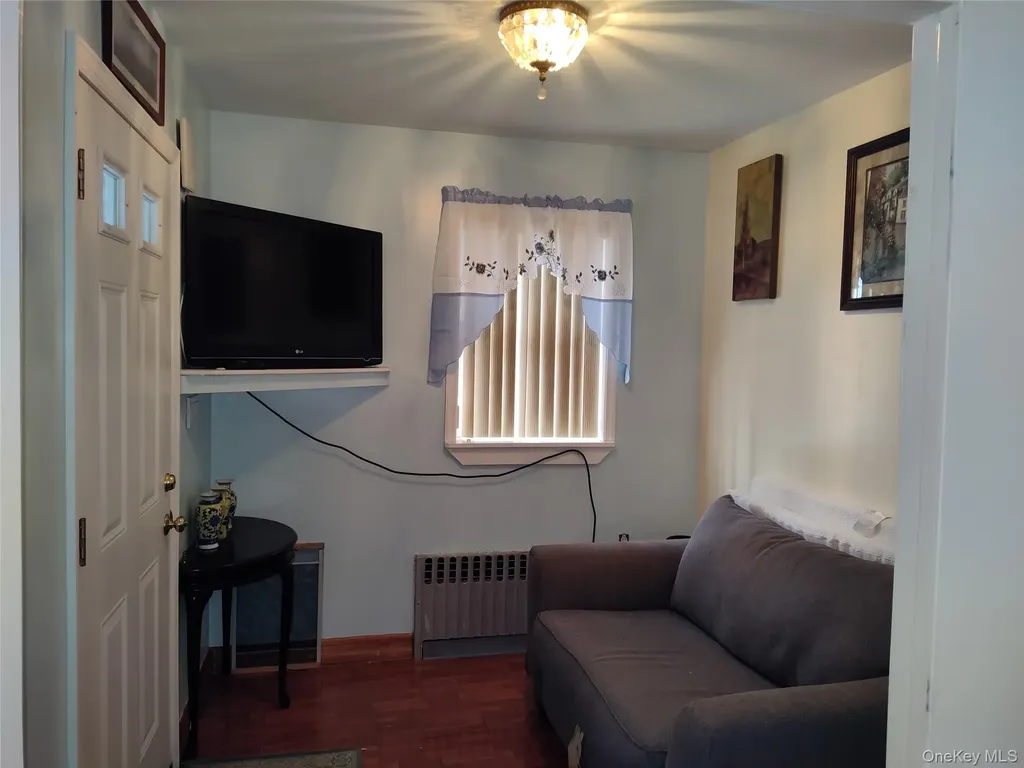 872 E 48th Street Brooklyn NY 11203