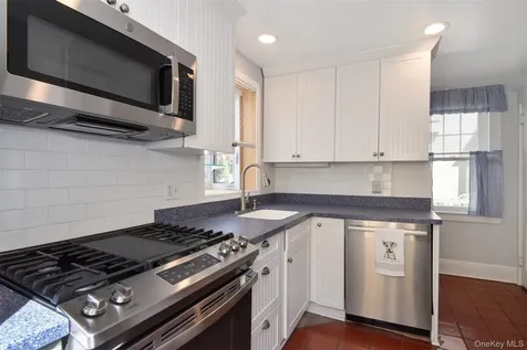 21 N Ferris Street Irvington NY 10533