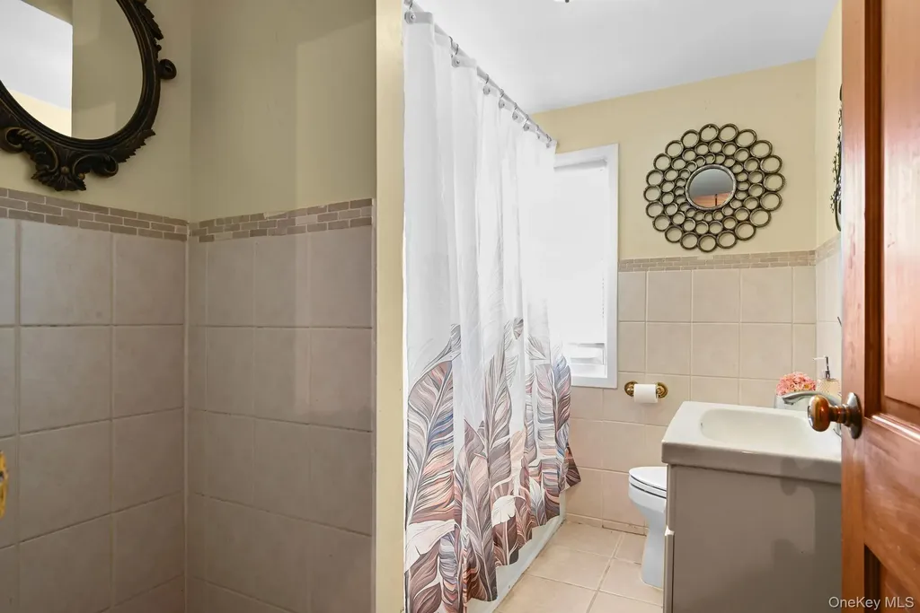 54 Chestnut Street Brooklyn NY 11208