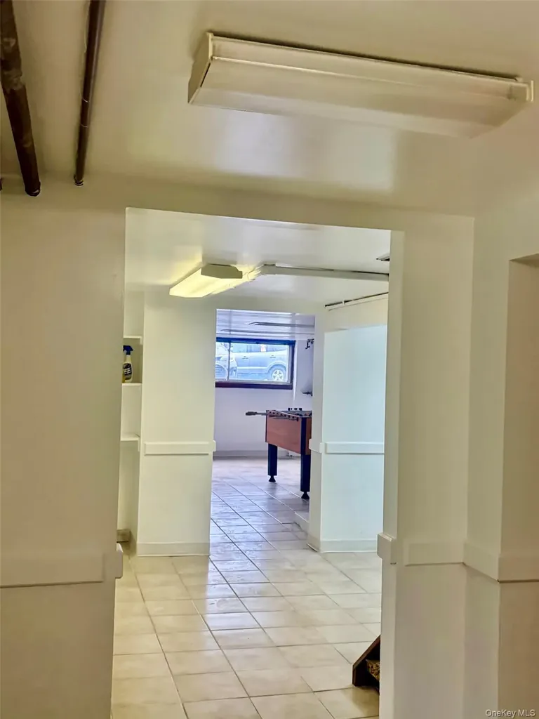 722 King Avenue Bronx NY 10464