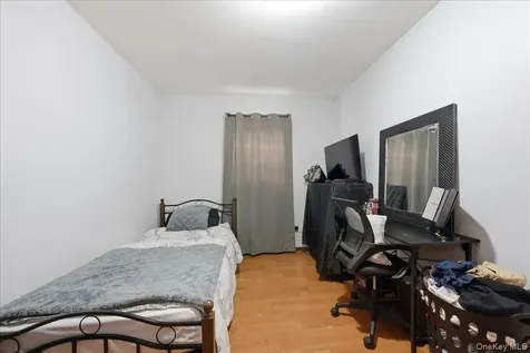 3544 -3546 Laconia Avenue Bronx NY 10469