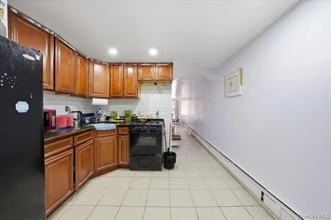 3544 -3546 Laconia Avenue Bronx NY 10469