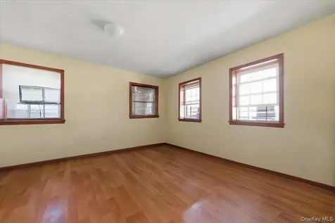 3544 -3546 Laconia Avenue Bronx NY 10469