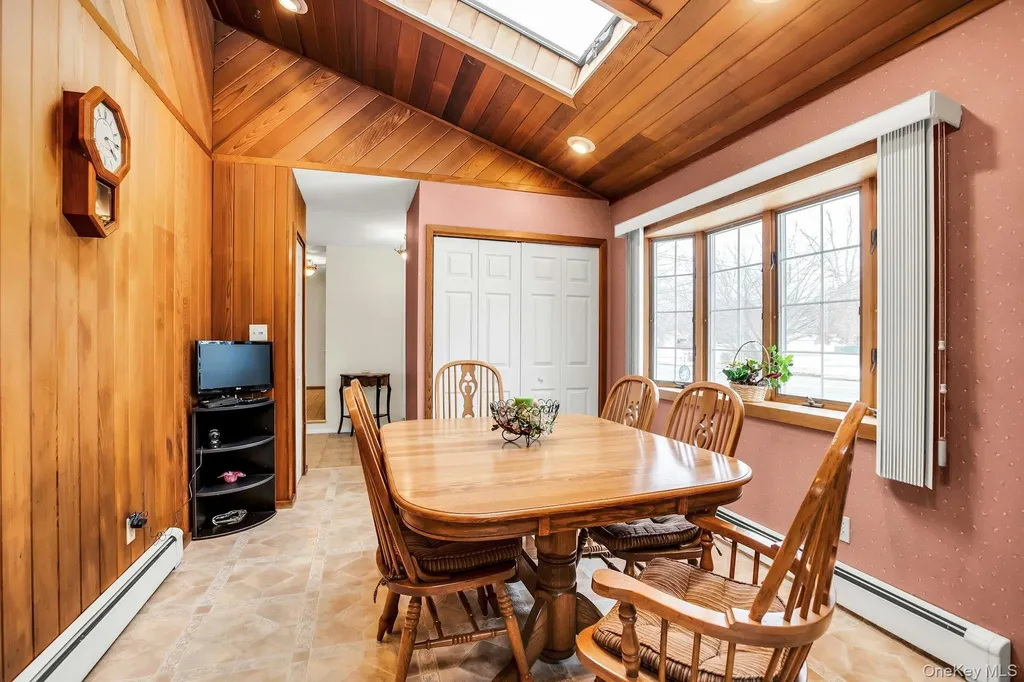 893 Connetquot Avenue Islip Terrace NY 11752