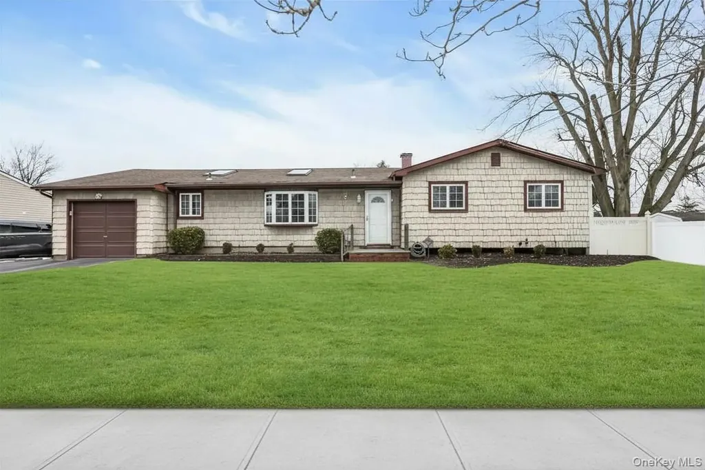 893 Connetquot Avenue Islip Terrace NY 11752