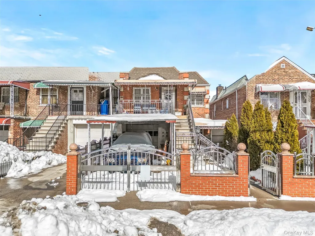 1907 Edenwald Avenue Bronx NY 10466