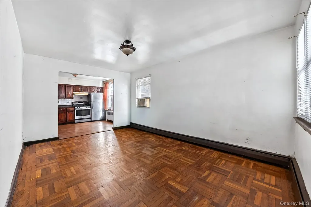 1907 Edenwald Avenue Bronx NY 10466