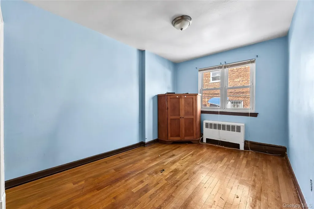 1907 Edenwald Avenue Bronx NY 10466