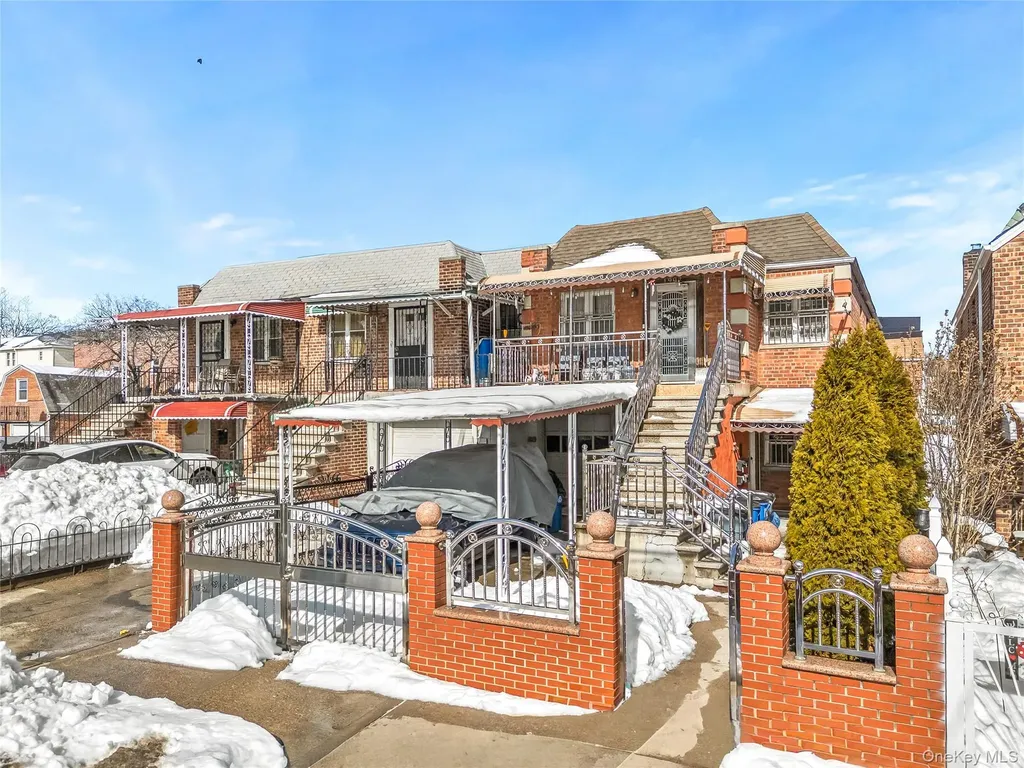 1907 Edenwald Avenue Bronx NY 10466