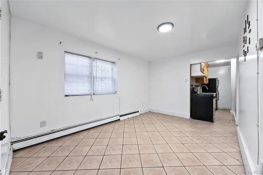 1907 Edenwald Avenue Bronx NY 10466