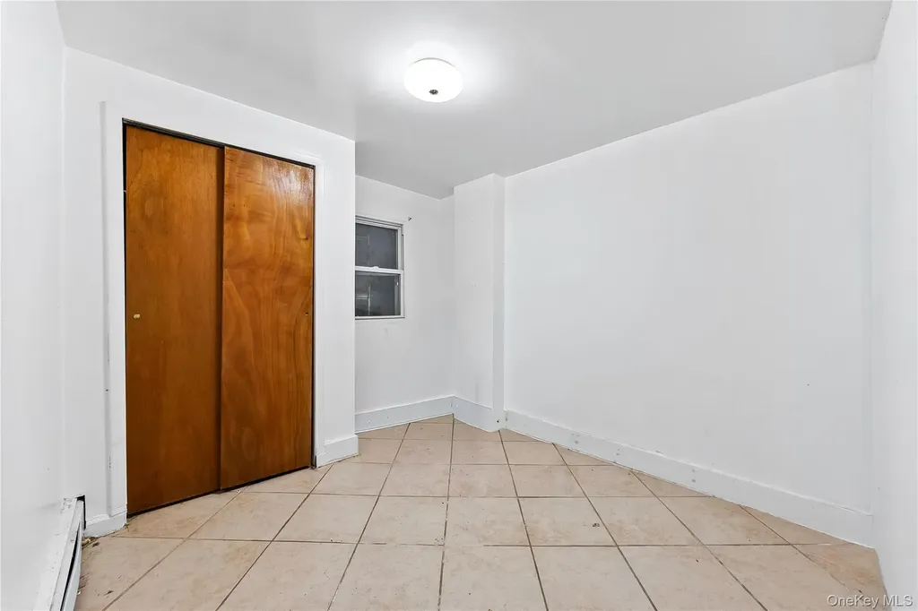 1907 Edenwald Avenue Bronx NY 10466