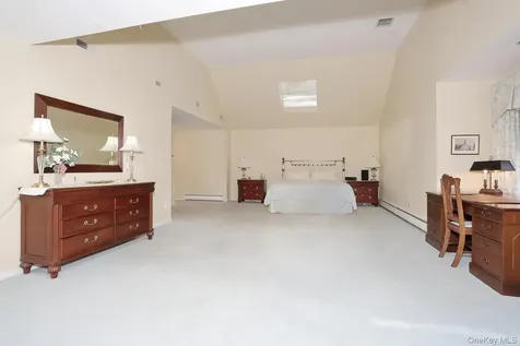 10 Dogwood Lane West Nyack NY 10994