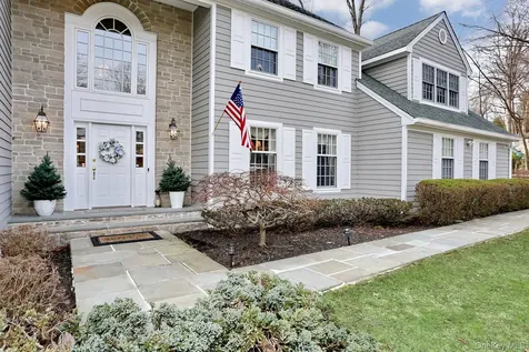 10 Dogwood Lane West Nyack NY 10994