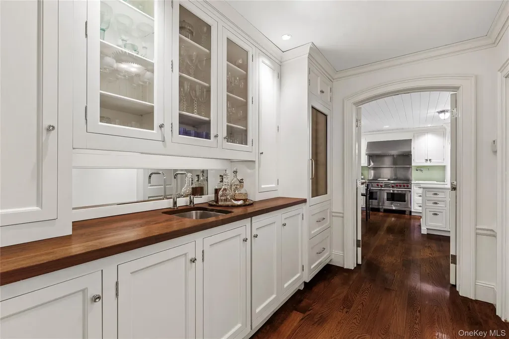25 Stratford Road Harrison NY 10528