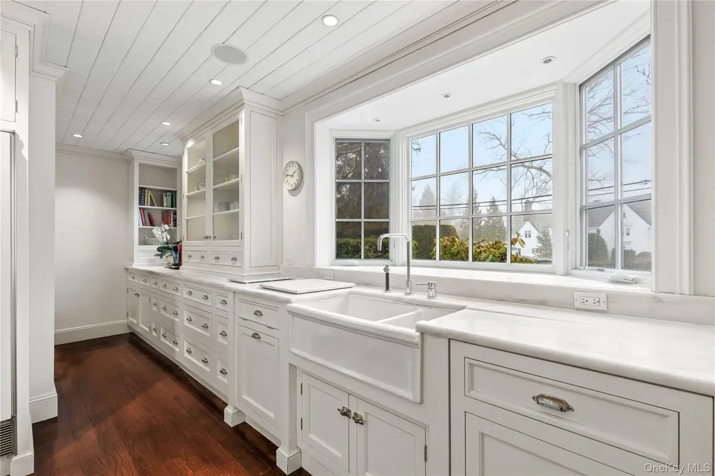 25 Stratford Road Harrison NY 10528