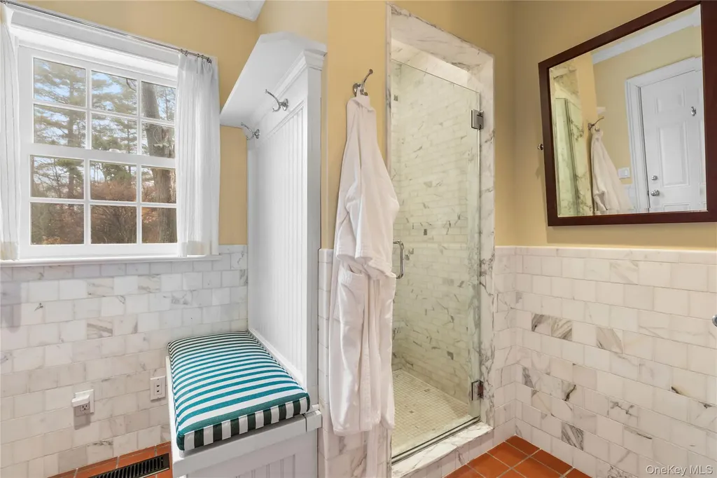 25 Stratford Road Harrison NY 10528