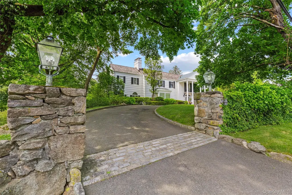 25 Stratford Road Harrison NY 10528