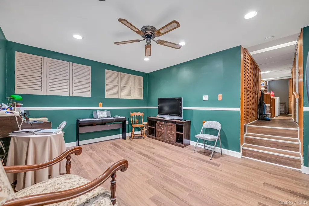1019 Vincent Avenue Bronx NY 10465