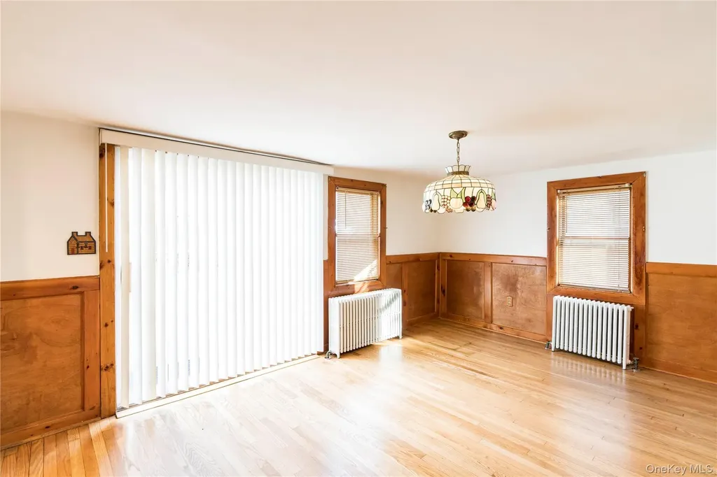 9 Maple Street Glenham NY 12527