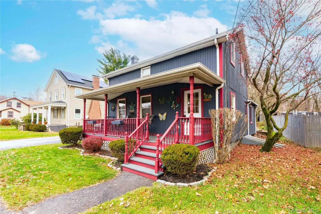 9 Maple Street Glenham NY 12527