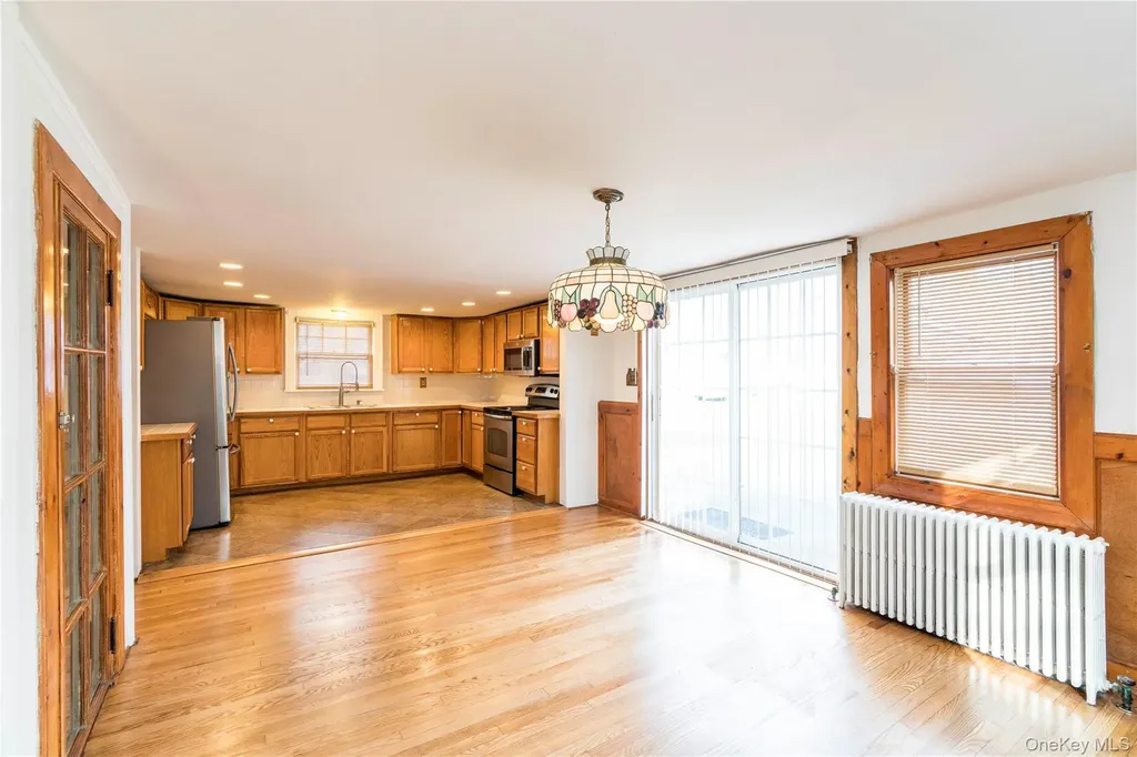 9 Maple Street Glenham NY 12527