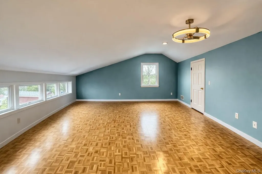 205 Pine Avenue Southold NY 11971