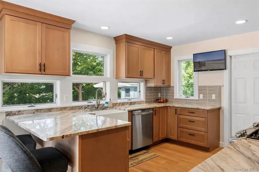 205 Pine Avenue Southold NY 11971