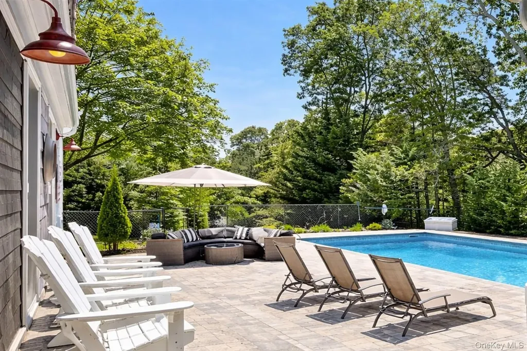 205 Pine Avenue Southold NY 11971